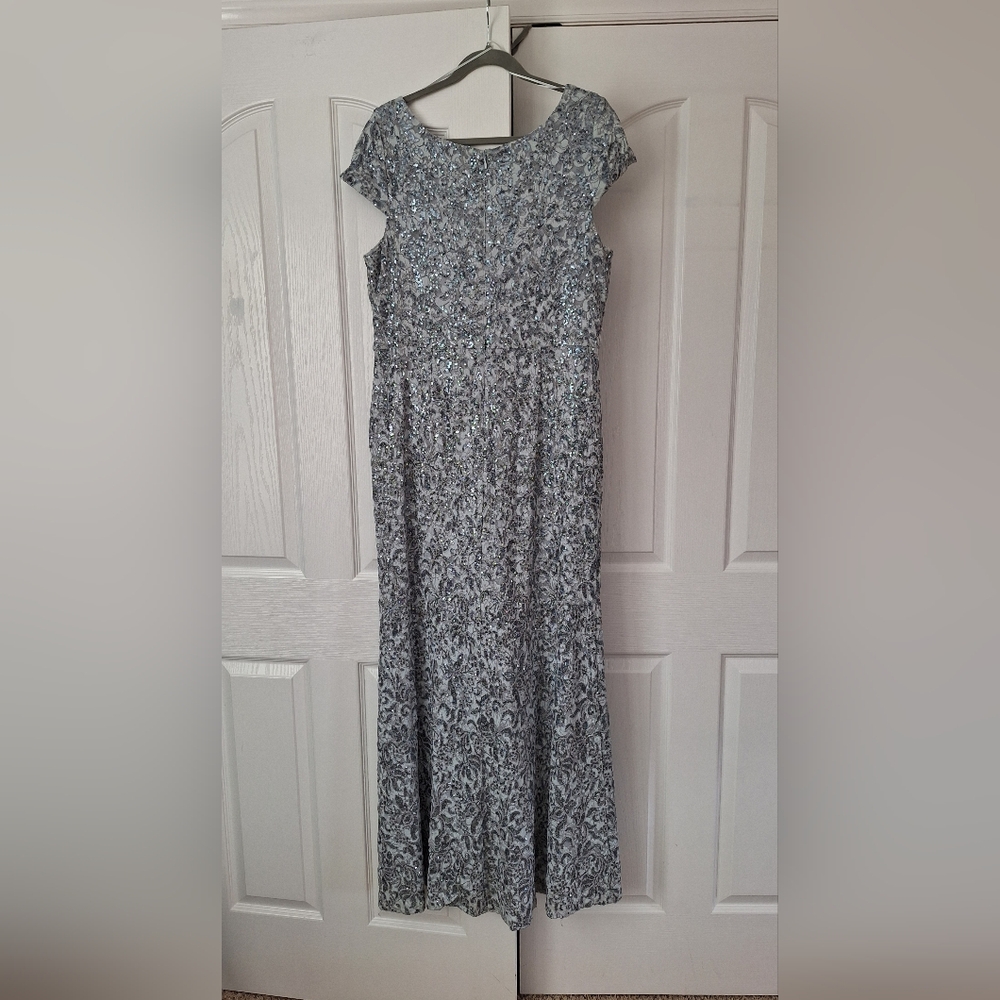 Alex Evenings Silver Patterned Maxi Dress - Picture 4 of 12